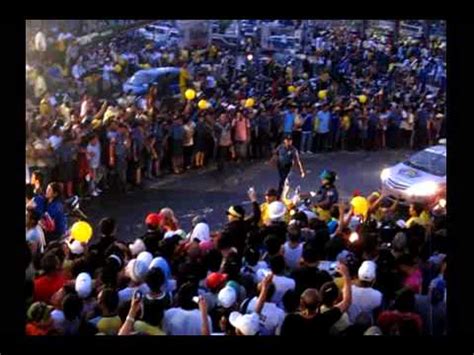 Like her husband's funeral it was pretty much like this. President Cory Aquino's Funeral Convoy (August 5, 2009 ...