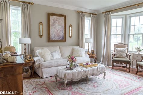 41 French Style Living Room Decorating Ideas Pics