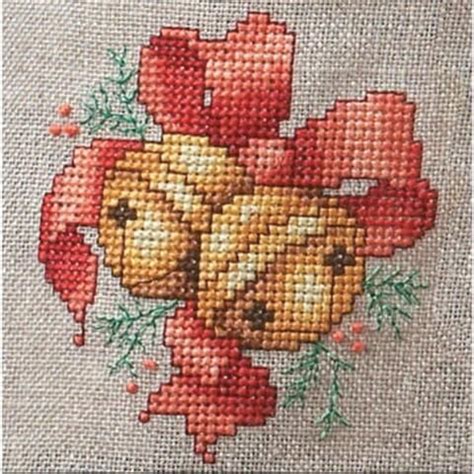 It's time for christmas in august! DMC® Jingle Bells Free Download | Cross stitch patterns ...