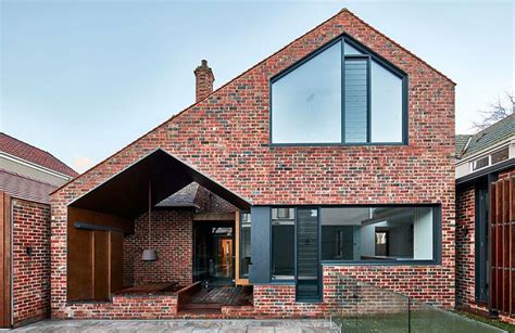 Our Top Ten Favourite Australian Brick Houses Hunting For George