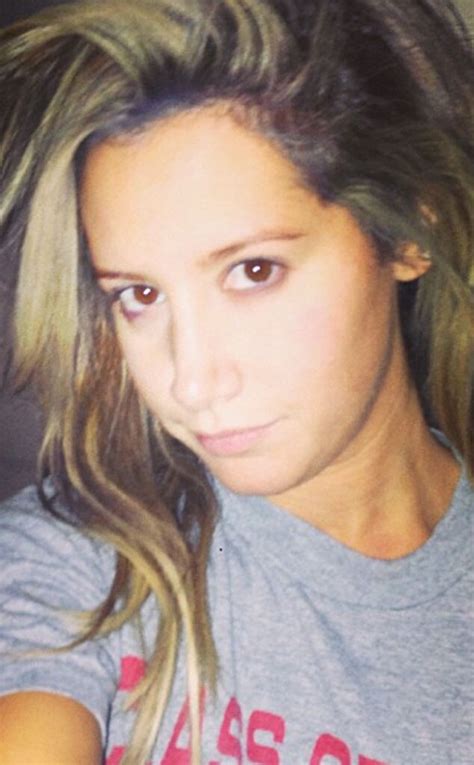 Ashley Tisdale Relaxes At Home With No Makeup—see The Pic E News