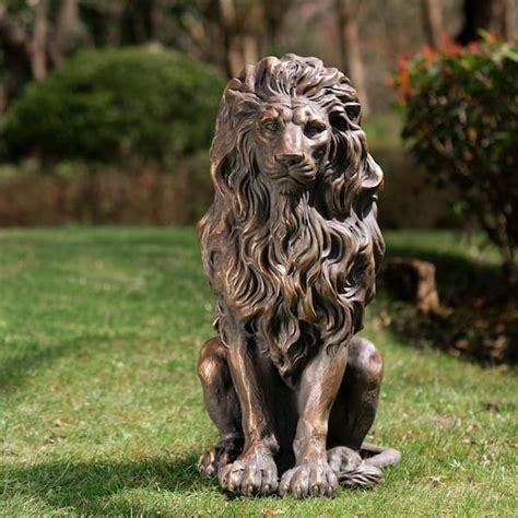 Glitzhome 2075 In H Mgo Guardian Sitting Lion Garden Statue
