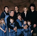Awkward Family Photos That Will Make You Cringe - The Delite