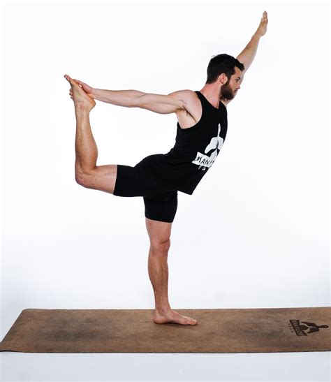 Standing Quad Stretch - Man Flow Yoga