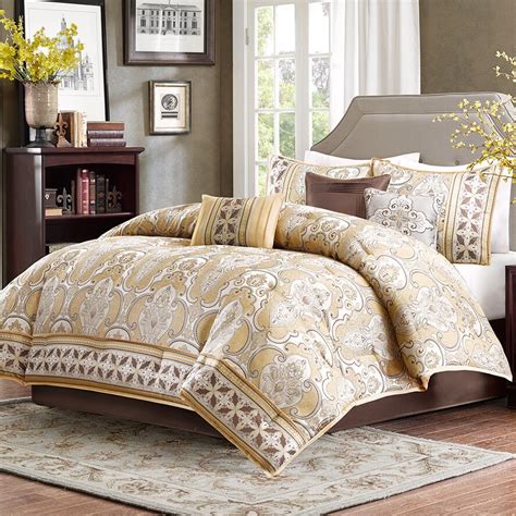 Discover all of it right here. Madison Park Chapman 7 Piece Comforter Set in Gold ...