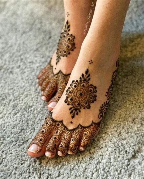 Leg Mehndi Design 125 Trending Mehndi Designs For Brides And Bridesmaids