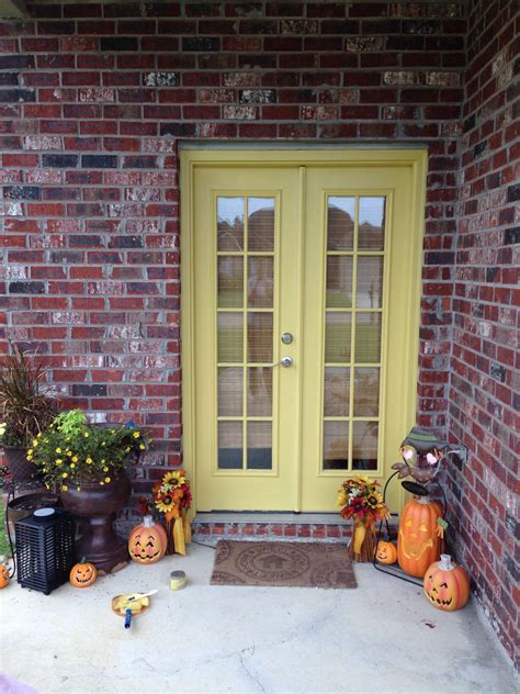 Front Door Colors For Yellow Brick Houses Ztech