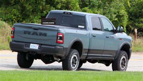 Ram 2500 Power Wagon 75th Anniversary Edition Si Mostra In Alcune Foto