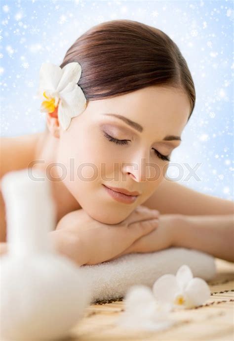 Therapie Blume Massage Stockfoto Colourbox