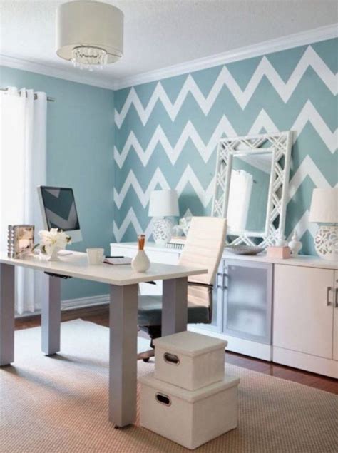 20 Trendy Office Decorating Ideas