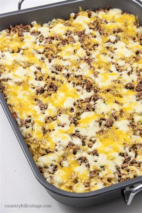Transfer the skillet to the oven, middle rack and bake for 30 minutes. Easy Low-Carb Keto Ground Beef Casserole - Quick & Healthy ...