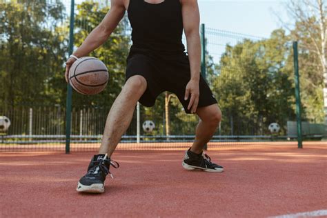 4 Tips On How To Improve Your Dribbling In Basketball Now Hoopconcept