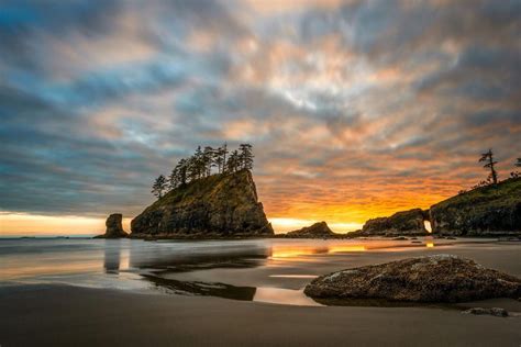 Second Beach On The Olympic Peninsula Washington By Miles Smith