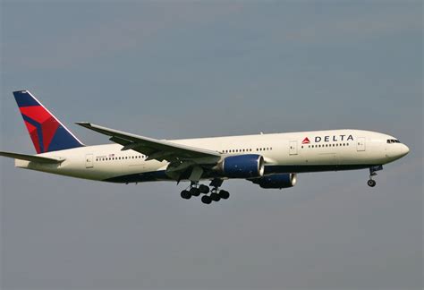 Boeing 777 200er Delta Air Lines Airliners Now