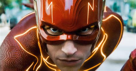 Origin Of Ezra Miller S New Flash Costume Revealed Geekosity