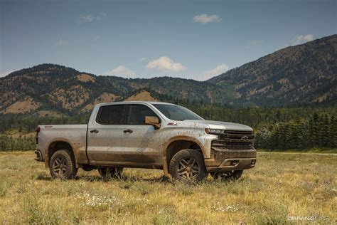 How Does The 2020 Chevrolet Silverado Lt Trail Boss Compare Against The