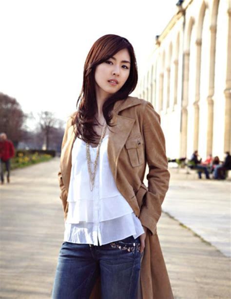 Lee Yeon Hee Beautiful Portrait Photos In Paris Mcm Korea Cute Models
