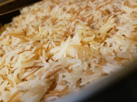 Rice is the seed of the grass species oryza sativa (asian rice) or less commonly oryza glaberrima (african rice). Middle Eastern Rice | Arabic food, Middle eastern rice ...