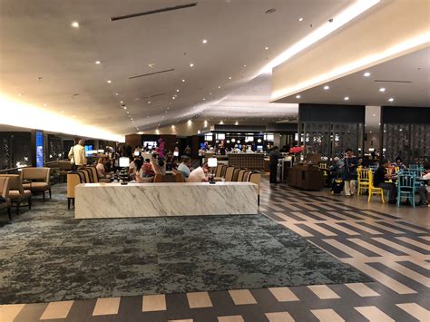 Government schools or public funded national schools (malaysian national curriculum and national examination). Review: Malaysia Airlines Business Class Lounge Kuala ...
