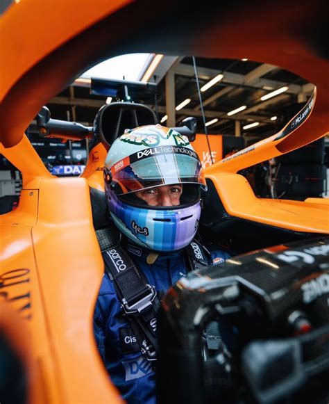 Pin By Amanda Nierman On Daniel Ricciardo In Daniel Ricciardo Lando Norris Ricciardo F