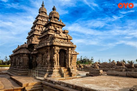 16 Most Famous Historical Places In India That You Need To Visit 2019