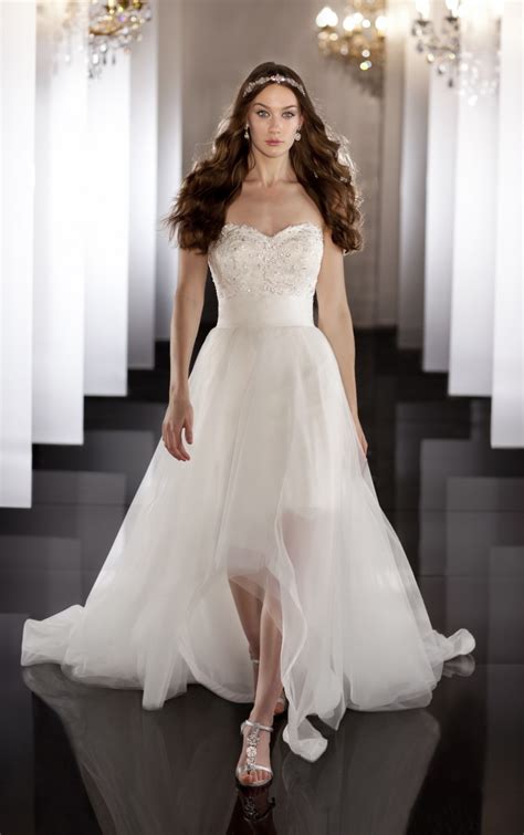 A Short Lace Wedding Dress Is A Perfect Wedding Dress An