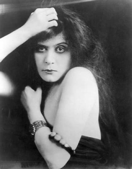 Silents Are Golden Silent Superstars The Unique Career Of Theda Bara