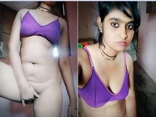 Super Hot Look Desi Cheating Wife Record Nude Selfie And Fingering Part
