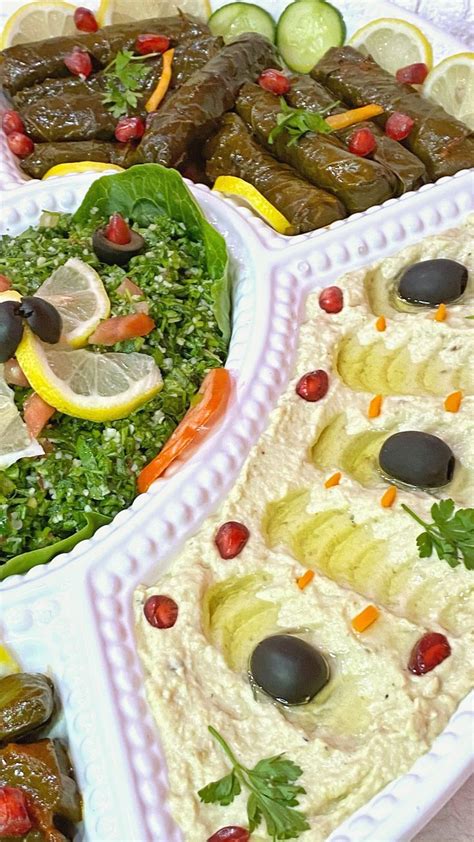 Pin by khadija alhaddar on مقبلات # ورق عنب# تبولة | Food ...