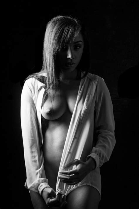 Nackte Frauen In Schwarz Weiß Porno Bilder Sex Fotos Xxx Bilder