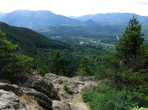 573 likes · 20 talking about this · 4 were here. Day Hike - Little Si & Boulder Garden Loop — The Mountaineers
