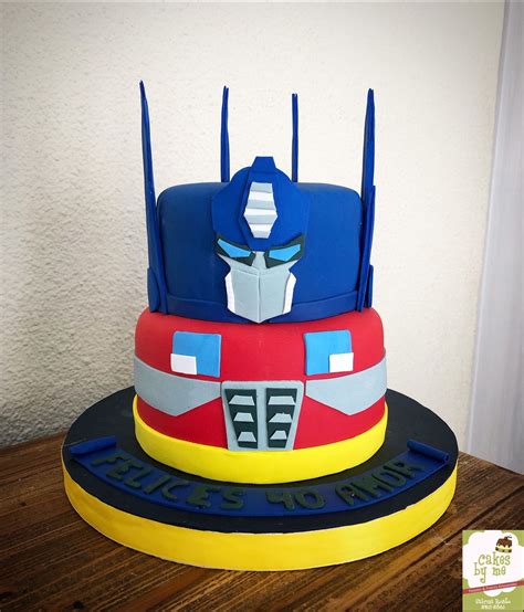 Transformers Optimus Prime Cake By Cakesbyme Optimus Prime Cake