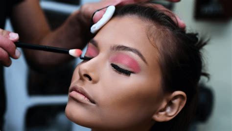 Makeup Artist Career Outlook Goodnight Cyberzine Pictures Gallery