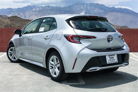 New 2019 Toyota Corolla Hatchback Se Hatchback In Cathedral City