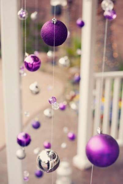 28 Charming Purple Christmas Decorations For Maximum Appeal Noel