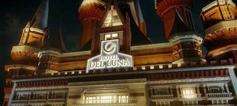 Its client are all ghosts. Drama Review Hotel Del Luna - K-Luv
