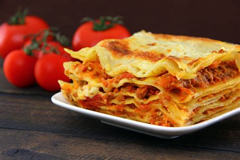 The perfect dish to serve at your next gathering. Appetizer Ideas for a Lasagna Dinner (with Pictures) | eHow