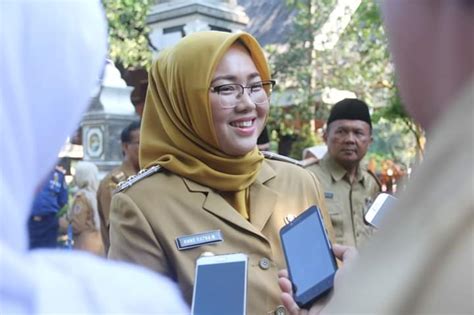 Bupati Ambu Anne Minta Ppdb 2019 Harus Transparan Metro Rakyat News