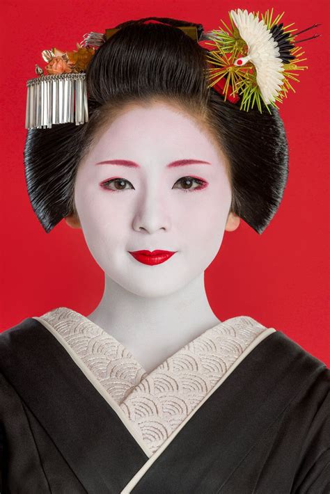 mameharu with sakkō — john paul foster geisha art hair ornaments fine art photography