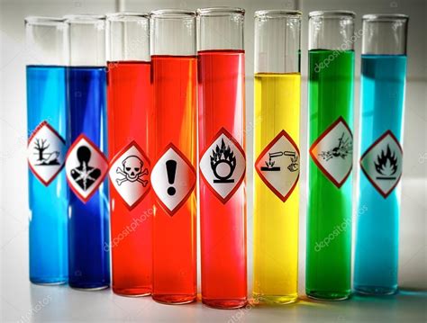 Aligned Chemical Danger Pictograms Oxidizing — Stock Photo