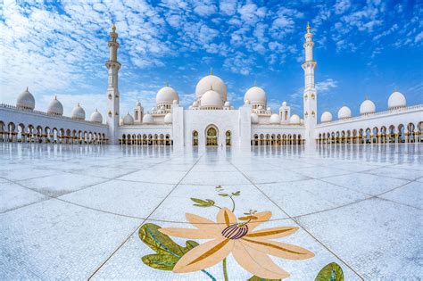 Sheikh Zayed Grand Mosque In Abu Dhabi Hd Wallpaper Background Image