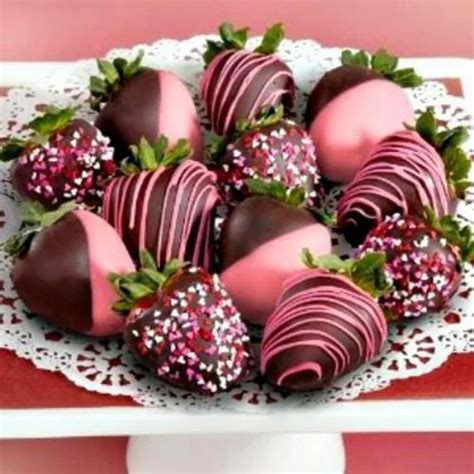 Chocolate Covered Strawberries At Rs 50piece Fruit Chocolate In