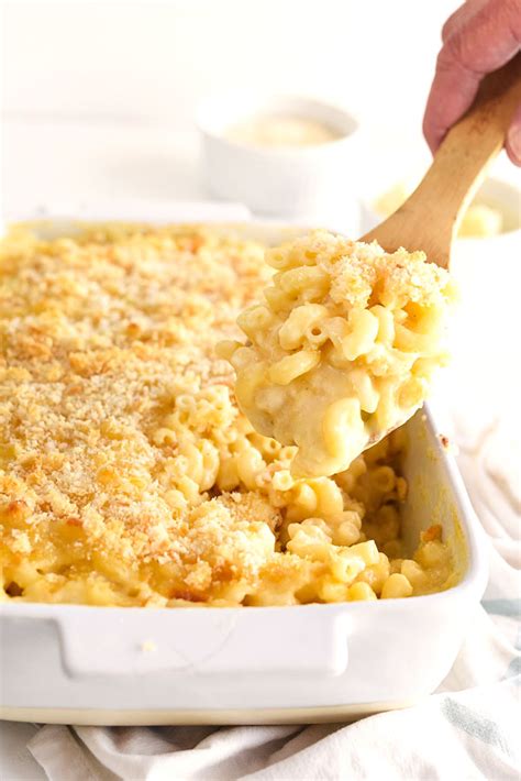 This recipe will manifest the best mac & cheese you have ever tasted. The Best Homemade Mac and Cheese | foodiecrush.com
