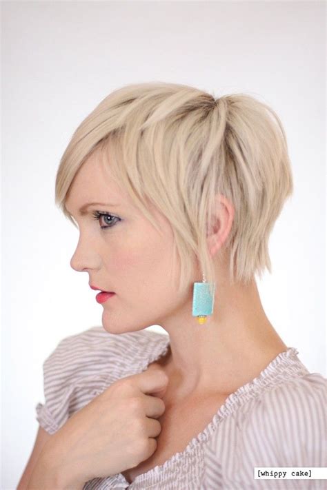 15 Trendy Long Pixie Hairstyles