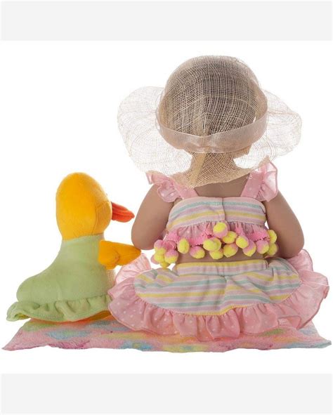 Riachuelo Boneca Laura Doll Newborn Heloisa Shiny Toys
