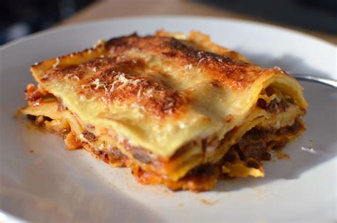 Lasagne Alla Bolognese Meat Sauce Lasagna Recipe