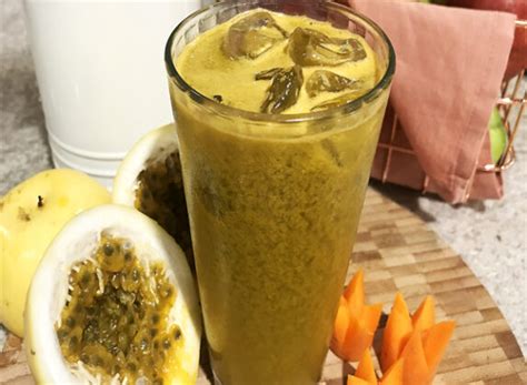 Aprenda Como Fazer Suco Detox Zero Açúcar Com Frutas E Vegetais