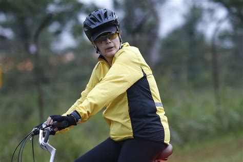 A presidenta dilma rousseff entregou. Banco Central desmoraliza defesa de Dilma e evidencia o ...