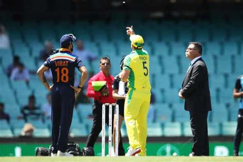 Watch cricket provide live cricket scores for every one. Live Cricket Score - Australia vs India, 1st ODI, Sydney ...