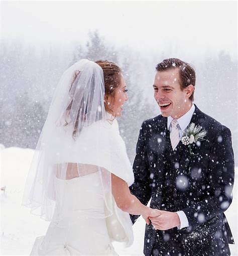 Winter Weddings Snowvillage Inn